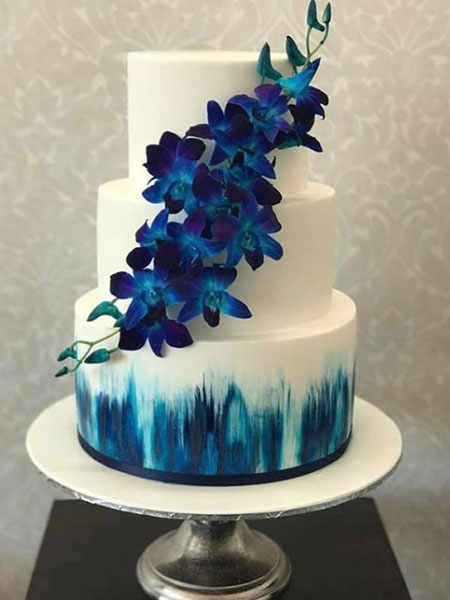 Ballara Wedding Cake Tips - Blue Orchids 3 teir wedding cake