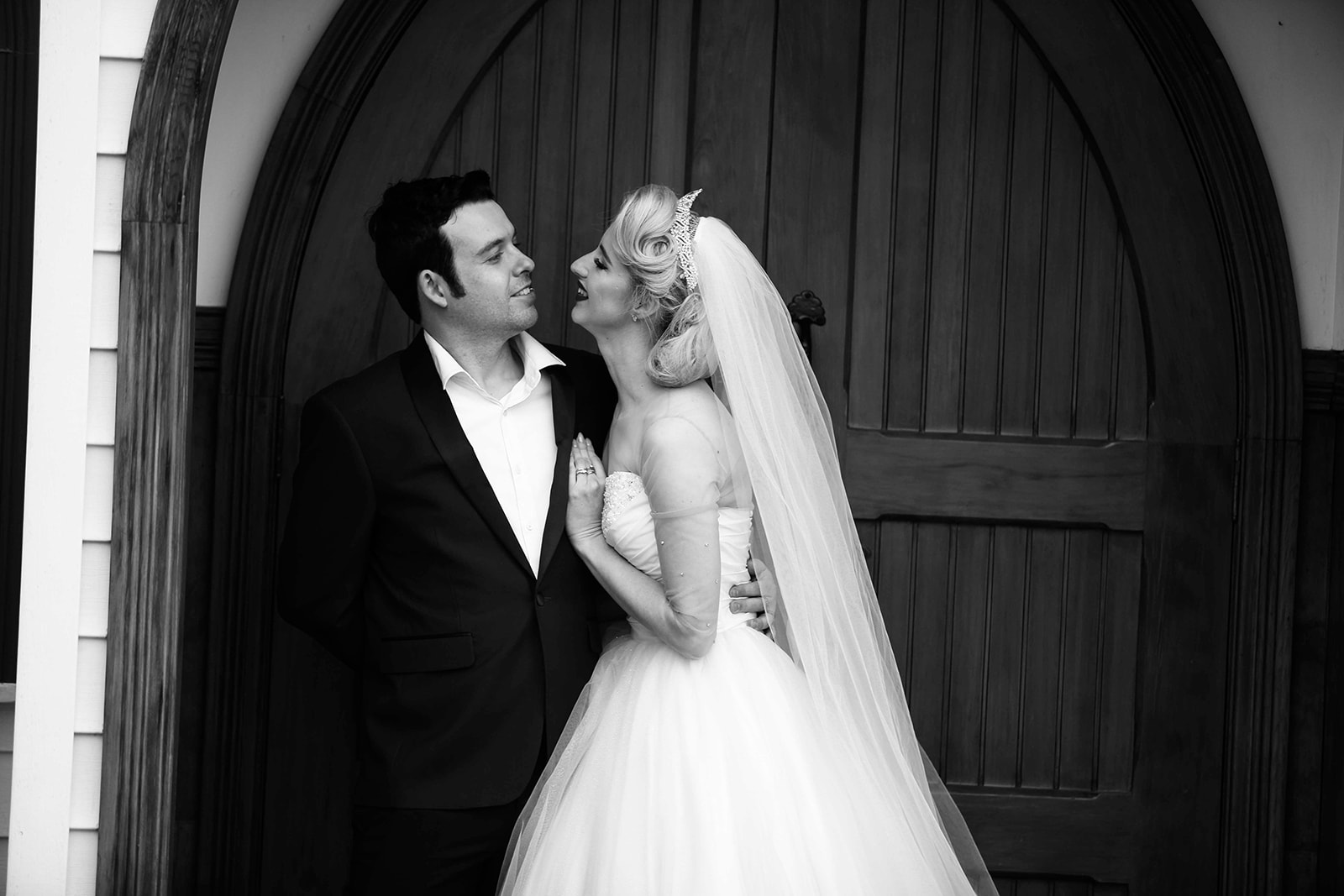 Glamorous Hollywood Style Chapel Wedding - Paul Rowley Photography