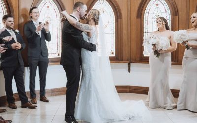 Real Wedding – Monique & Shane’s Summer Chapel Wedding Ceremony